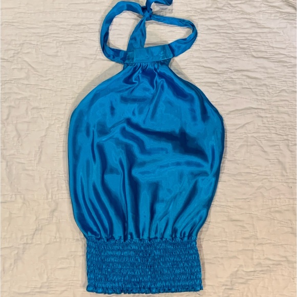 flow silk vibrant blue halter top Tied on the neck & scrunched on the bottom🌀 - Picture 1 of 3